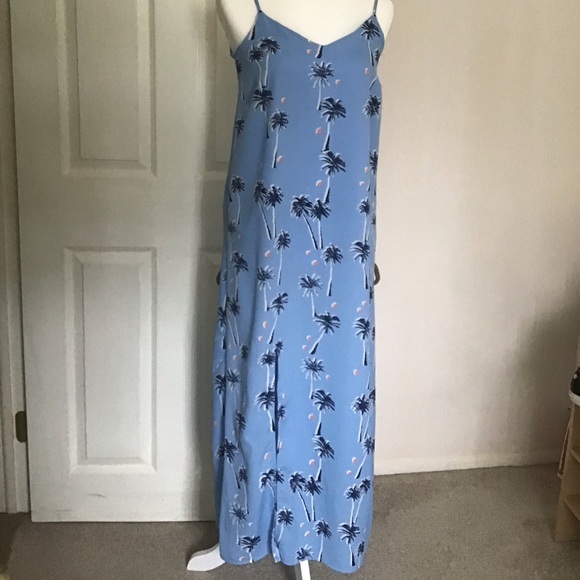 C& E Dresses & Skirts - BLUE TROPICAL A-LINE MAXI DRESS- SIZE XSM